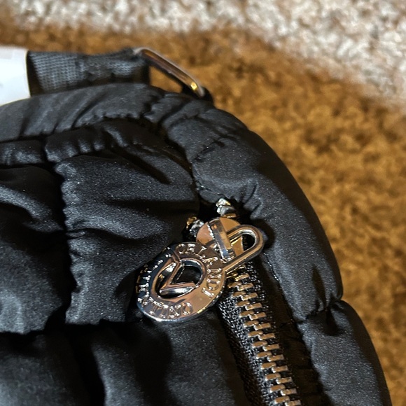 Valentino Black Quilted Puffer Messenger Bag - Picture 4 of 6